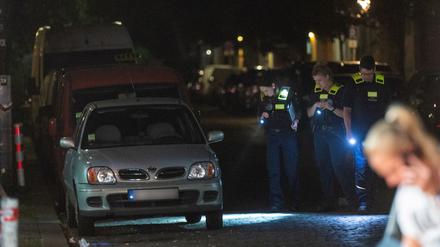 Bei einer gewalttätigen Auseinandersetzung in Berlin-Gesundbrunnen ist ein Mann tödlich verletzt worden. 
