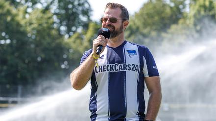Hertha-Präsident Fabian Drescher hofft auf den Doppelaufstieg.