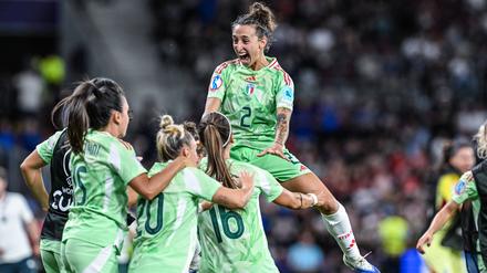 Italien qualifizierte sich überraschend fürs Halbfinale. Dort dürfte es auch England alles abverlangen.