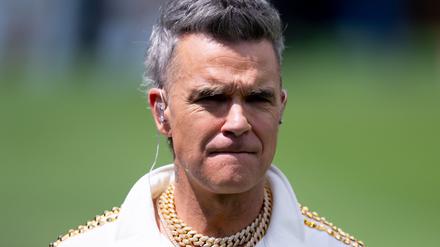 Wegen einer Unwetterwarnung wird eines von zwei Robbie-Williams-Konzerten in Berlin nicht wie geplant stattfinden. (Archivbild).