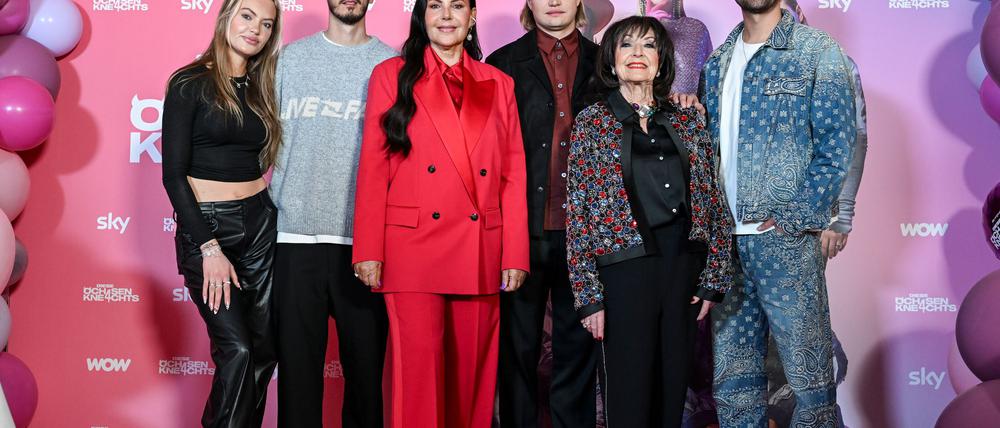 Nach einer Pause ist Jimi Blue Ochsenknecht in der vierten Staffel von „Diese Ochsenknechts“ wieder dabei. Im März zeigte sich die Familie zusammen bei einem Fototermin in Berlin. (Archivbild)