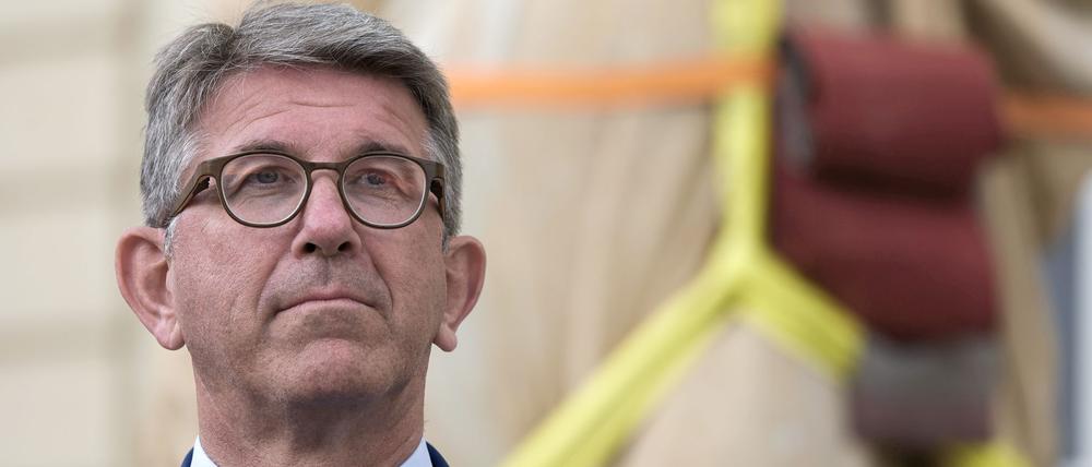 Kulturstaatsminister Wolfram Weimer sorgt sich um die deutsche Filmwirtschaft. (Archivbild)