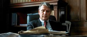 Ministerpräsident Zoran Đinđić (Dragan Mićanović) versucht, die kriminellen Strukturen in Serbien zu beseitigen. Die Arte-Serie ist in der Mediathek zu sehen und ab 24. Juli auch im TV.