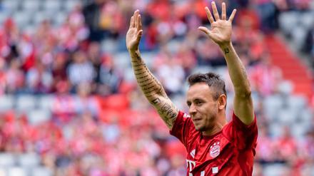 Rafinha hängt die Fußballschuhe endgültig an den Nagel.