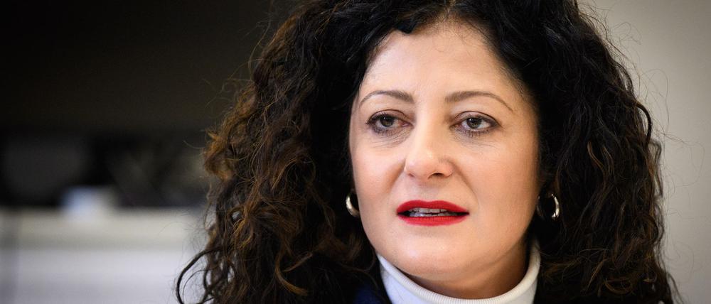 Berlins Arbeitssenatorin Cansel Kiziltepe findet die Pläne für ein Tariftreuegesetz gut. (Archivbild)