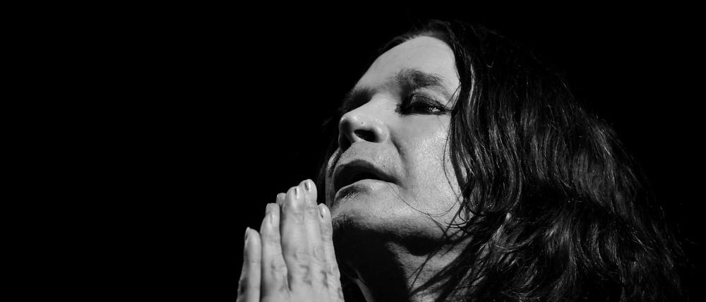 Rocklegende Ozzy Osbourne im Jahr 2010 bei einem Auftritt auf dem Ruisrock-Rockfestival in Turku.