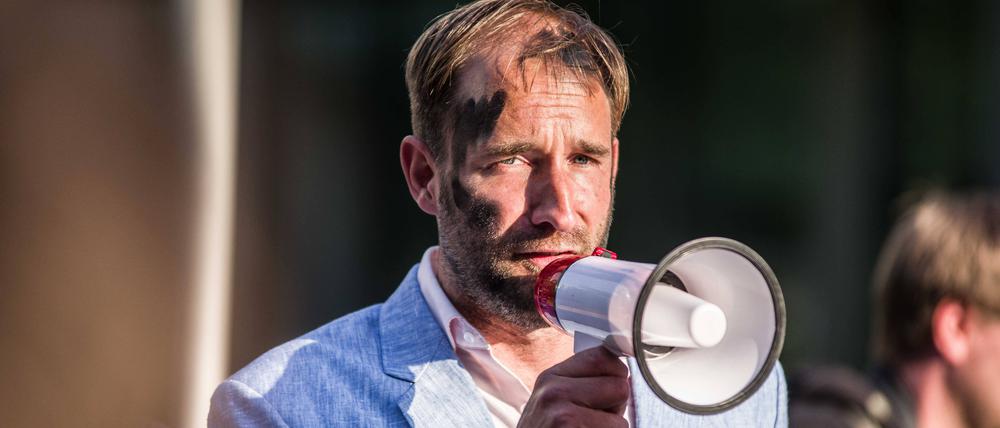 Philip Ruch vom „Zentrum für Politische Schönheit“