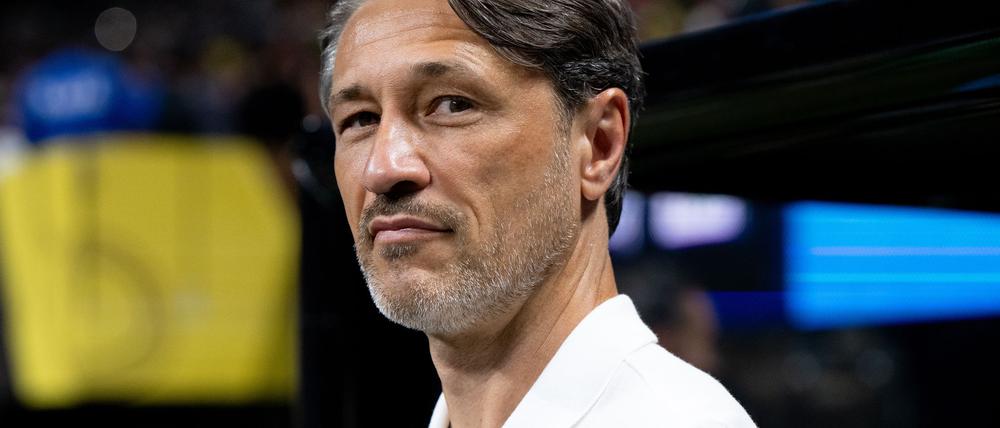 Trainer Niko Kovac blickt vor dem Trainingsauftakt zuversichtlich auf die neue Saison