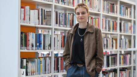 Jette Quinn Menger hat einen neuen Roman über Polyamorie herausgebracht.