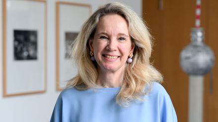 Berlins Kultursenatorin Sarah Wedl-Wilson atmet nach den Haushaltsverhandlungen erst mal vorsichtig auf. (Archivbild)