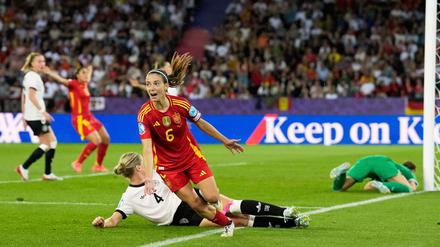 Aitana Bonmatí schickt Spanien mit ihrem Tor ins EM-Finale.