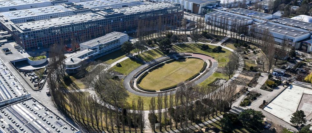 Auf dem Berliner Messegelände soll an der Stelle der Halle 9 ein neues Kongresszentrum entstehen. (Archivbild)