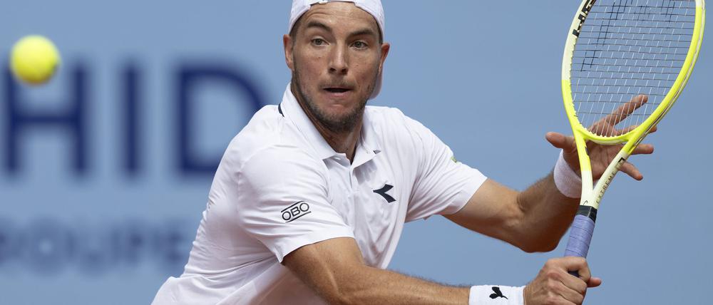 Den Aufschlag des deutlich jüngeren Franzosen Arthur Cazaux konnte Jan-Lennart Stuff nicht brechen.