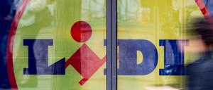 Lidl kämpft mit Aldi um die Marktführerschaft der Discounter.