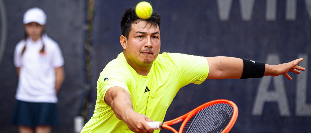 Am Ende kann sich Alexander Cataldo mit 6:3 6:2 durchsetzen.