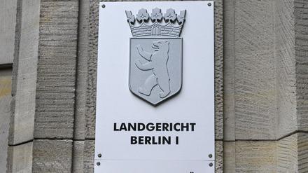 Wegen geplanter Entführung eines Kryptomillionärs steht ein 45-Jähriger vor Gericht. Der Angeklagte wies die Vorwürfe zurück. (Symbolbild) 