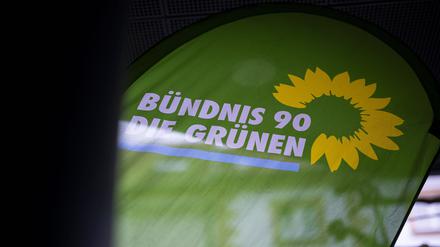  Eine Fahne der Partei Bündnis 90/Die Grünen. 