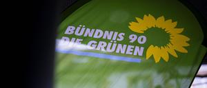  Eine Fahne der Partei Bündnis 90/Die Grünen. 