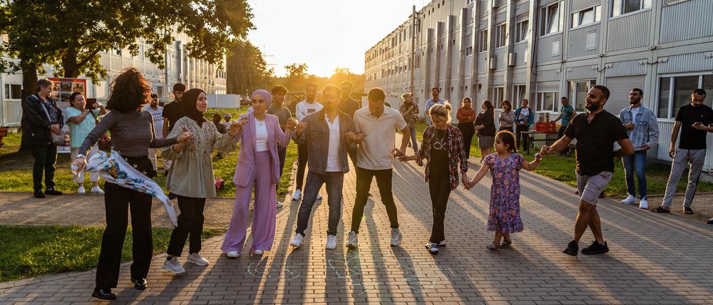 Schon früher wurden Sommerfeste auf dem Gelände der Unterkunft gefeiert. Für dieses Jahr hatte der Landkreis ein Fotoverbot ausgesprochen.