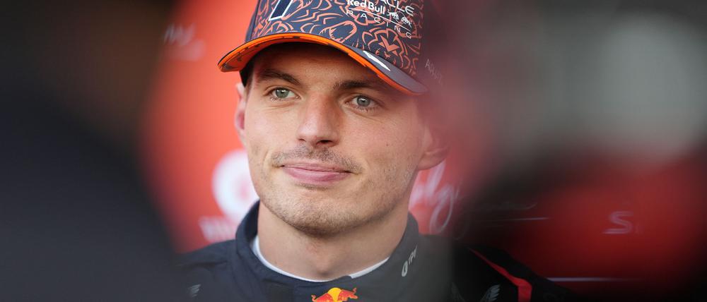 Max Verstappen fährt auch 2026 für Red Bull.