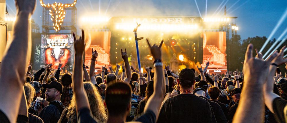 Rund 85.000 Tickets haben die Veranstalter an Metalfans verkauft. (Archivbild)