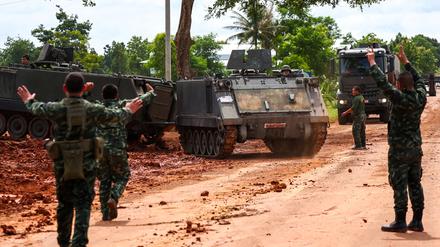 Thailändische Soldaten in der Grenzprovinz Sisaket.