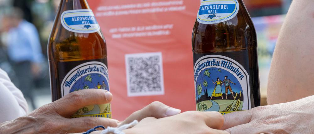Immer öfter greifen Biertrinker zu alkoholfreien Sorten.