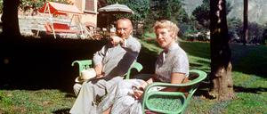 Bundeskanzler Konrad Adenauer erholte sich am liebsten in Cadenabbia am Comer See, hier 1957 mit seiner Tochter Lisbeth Wehrhahn.