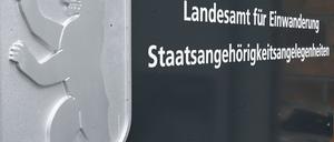 Es sei nicht auszuschließen, dass Amtsträger etwas gegen Gegenleistung herausgegeben hätten, so der Sprecher der Staatsanwaltschaft. (Archivbild) 