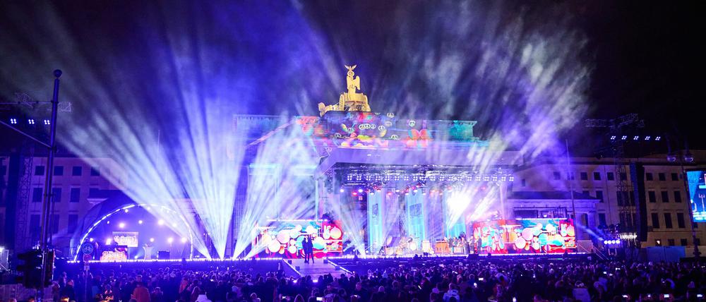 Zur Silvesterparty am Brandenburger Tor kamen jedes Jahr Zehntausende Menschen. (Archiv)