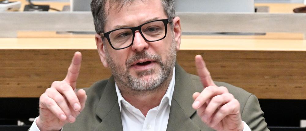 Der Grünen-Fraktionschef Werner Graf soll auch Spitzenkandidat der Partei bei der nächsten Wahl zum Abgeordnetenhaus werden. (Archivbild)