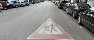 Vollgeparkt: die Blücherstraße in Kreuzberg