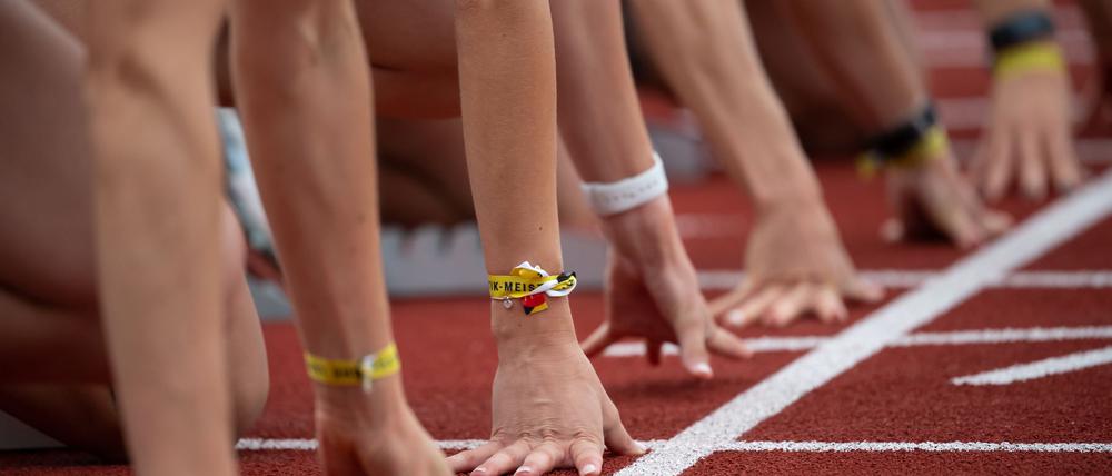 Der Leichtathletik-Weltverband führt zur WM in Tokio für alle Athletinnen verpflichtende Geschlechtstests ein.