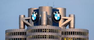 Auch BMW hat einen Gewinneinbruch erlitten (Symbolbild).