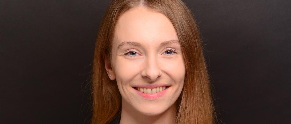 Jasmin Männel (27) ist seit dem 1. Juli 2025 Programmleiterin von Carlsen Comics im Hamburger Carlsen Verlag. 