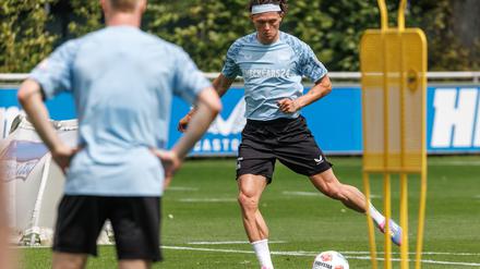 Neu-Kapitän Fabian Reese will mit Hertha BSC zurück in die Bundesliga. 