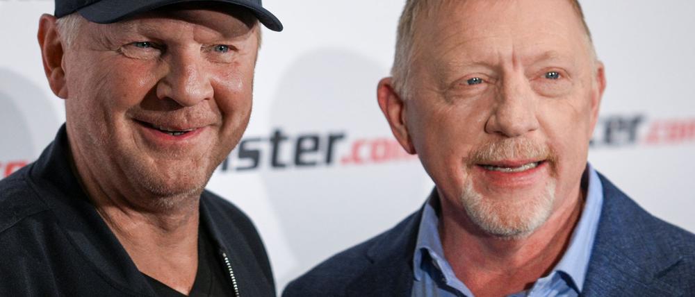 Stefan Effenberg (l) rät Nick Woltemade vorerst zu einem Verbleib in Stuttgart.