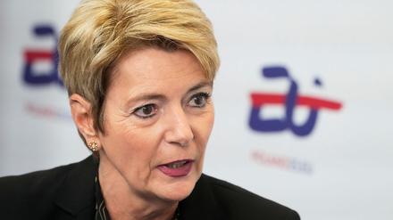 Großes Bedauern über US-Zölle: Bundespräsidentin Keller-Sutter. (Archivbild)