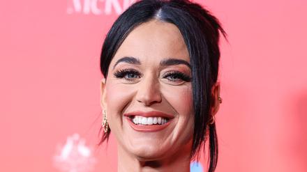 „I kissed a girl and I liked it“ – Kanadas Ex-Premier Justin Trudeau besuchte ein Konzert von Katy Perry. 