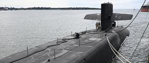 Die USS Ohio ist in Brisbane angedockt. Es ist das erste U-Boot der Ohio-Klasse, das in den Hafen von Brisbane einläuft. Die USS Ohio, ein nuklear angetriebenes Lenkwaffen-U-Boot mit 150 Mann Besatzung, ist zu Besuch in Brisbane. 