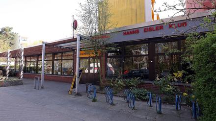 Der Eingang des Hanns-Eisler-Klub