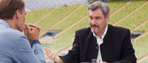 Markus Söder (CSU), Ministerpräsident des Freistaats Bayern, im ZDF-Sommerinterview mit Moderator Wulf Schmiese.