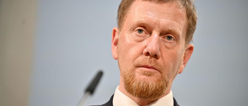 Kretschmer befürwortet Änderungen beim Bürgergeld. (Archivbild)