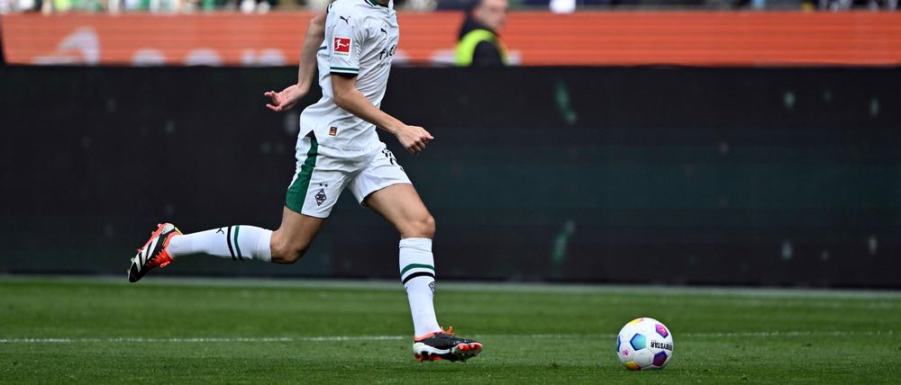 Trainiert wieder mit den Profis: Florian Neuhaus 