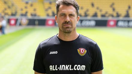 Sitzt eine Sperre im Freundschaftsspiel gegen Hertha BSC II ab: Dynamo Dresdens Coach Thomas Stamm.