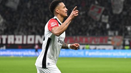 Der brasilianische Verteidiger Tuta verlässt Eintracht Frankfurt.