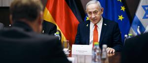 Johann Wadephul CDU, Bundesaussenminister, trifft Benjamin Netanjahu Ministerpraesident von Israel, zu einem gespraech in Jerusalem.