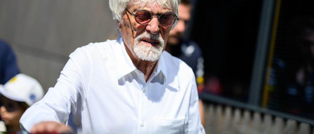 Bernie Ecclestone sieht keine Zukunft für Lewis Hamilton in der Formel 1.