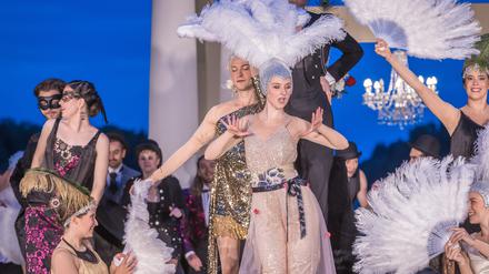 "Die Fledermaus" der Kammeroper Schloss Rheinsberg
Fotos: Axel Lauer