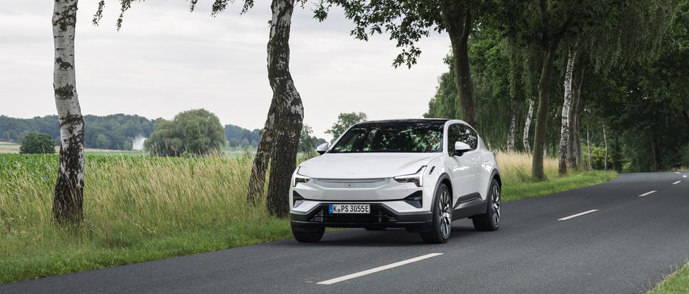 Die einmotorige Version des Polestar 3 verbindet Sportlichkeit mit extragroßer Reichweite.